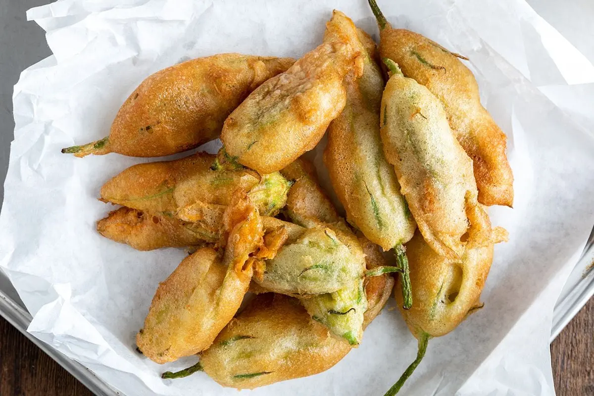A cosa fanno bene i fiori di zucchine - A cosa fanno bene i fiori di zucchine fiori di zucchine in pastella - A cosa fanno bene i fiori di zucchine