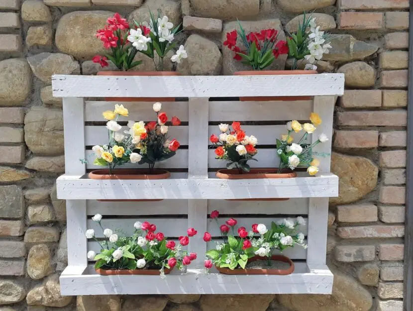 Fioriere con pallet: un modo creativo di decorare il tuo giardino - Come fissare i pallet a terra fioriere con pallet - Come fissare i pallet a terra