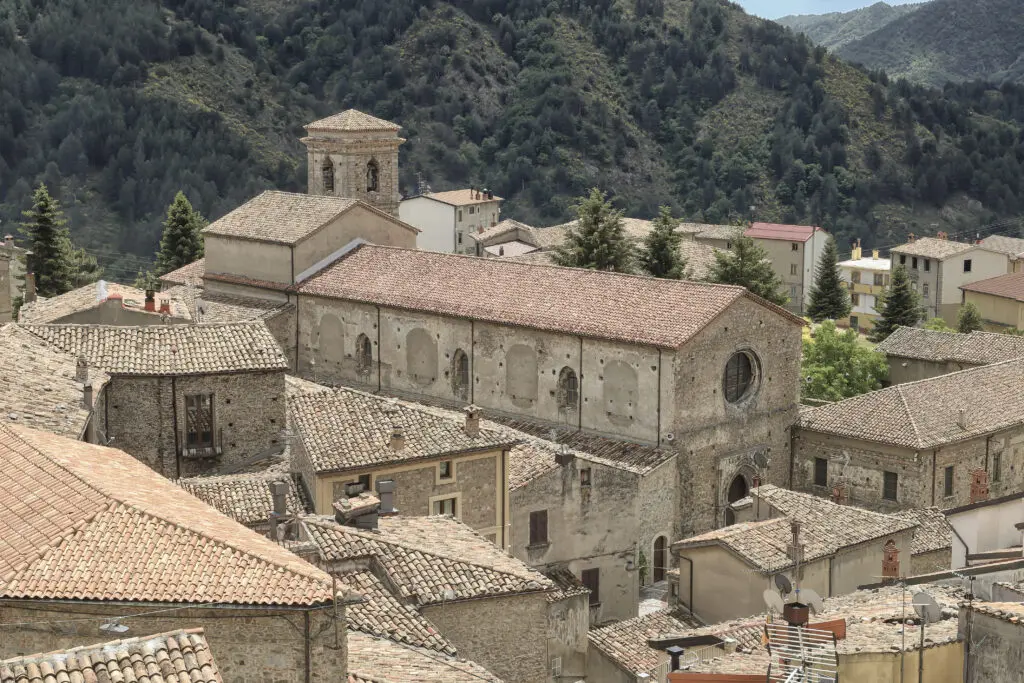 San Giovanni in Fiore: un luogo incantevole da scoprire - In che provincia è San Giovanni in Fiore san giovanni in fiore - In che provincia è San Giovanni in Fiore