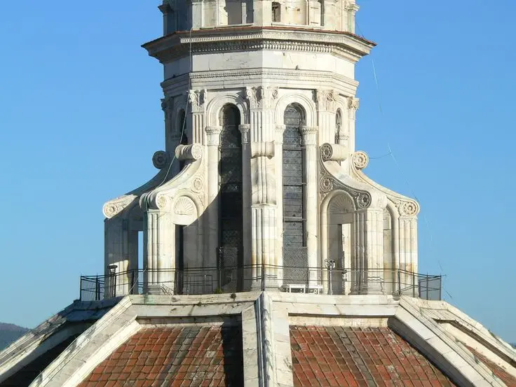 Lanterna Santa Maria del Fiore: Un Capolavoro di Filippo Brunelleschi - Chi ha fatto la lanterna della Cupola di Santa Maria del Fiore lanterna santa maria del fiore - Chi ha fatto la lanterna della Cupola di Santa Maria del Fiore