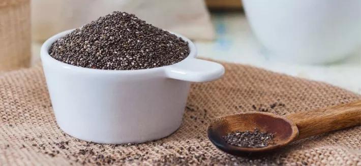 Fiore di Chia: una pianta versatile con numerosi benefici per la salute - Chi non deve mangiare semi di chia fiore di chia - Chi non deve mangiare semi di chia
