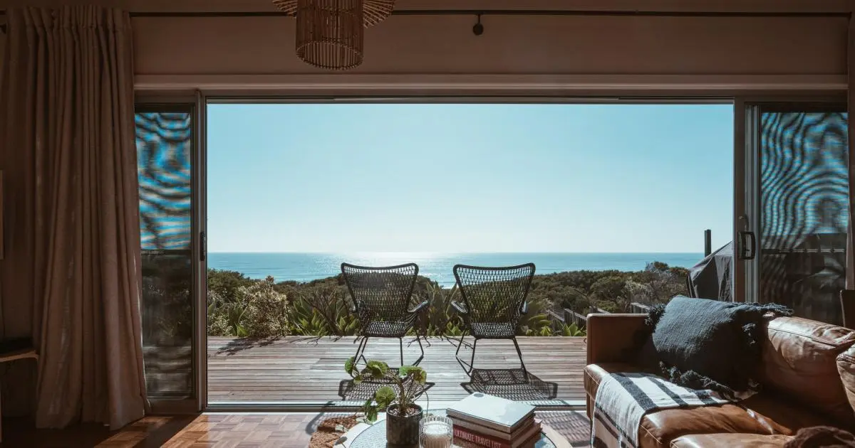 Abbellire un terrazzo con fiori e piante: creare un ambiente intimo e riservato - Come aumentare privacy balcone abbellire un terrazzo con fiori e piante - Come aumentare privacy balcone
