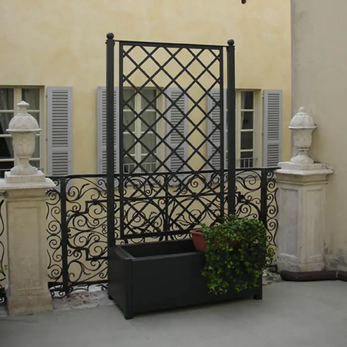 Griglie per fioriere: La guida definitiva per l'arredamento del tuo giardino - Come fissare un grigliato al muro griglie per fioriere - Come fissare un grigliato al muro