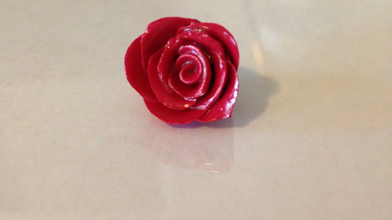 Fiori con il Das: Un modo creativo per decorare la tua casa - Come si lavora con il das fiori con il das - Come si lavora con il das