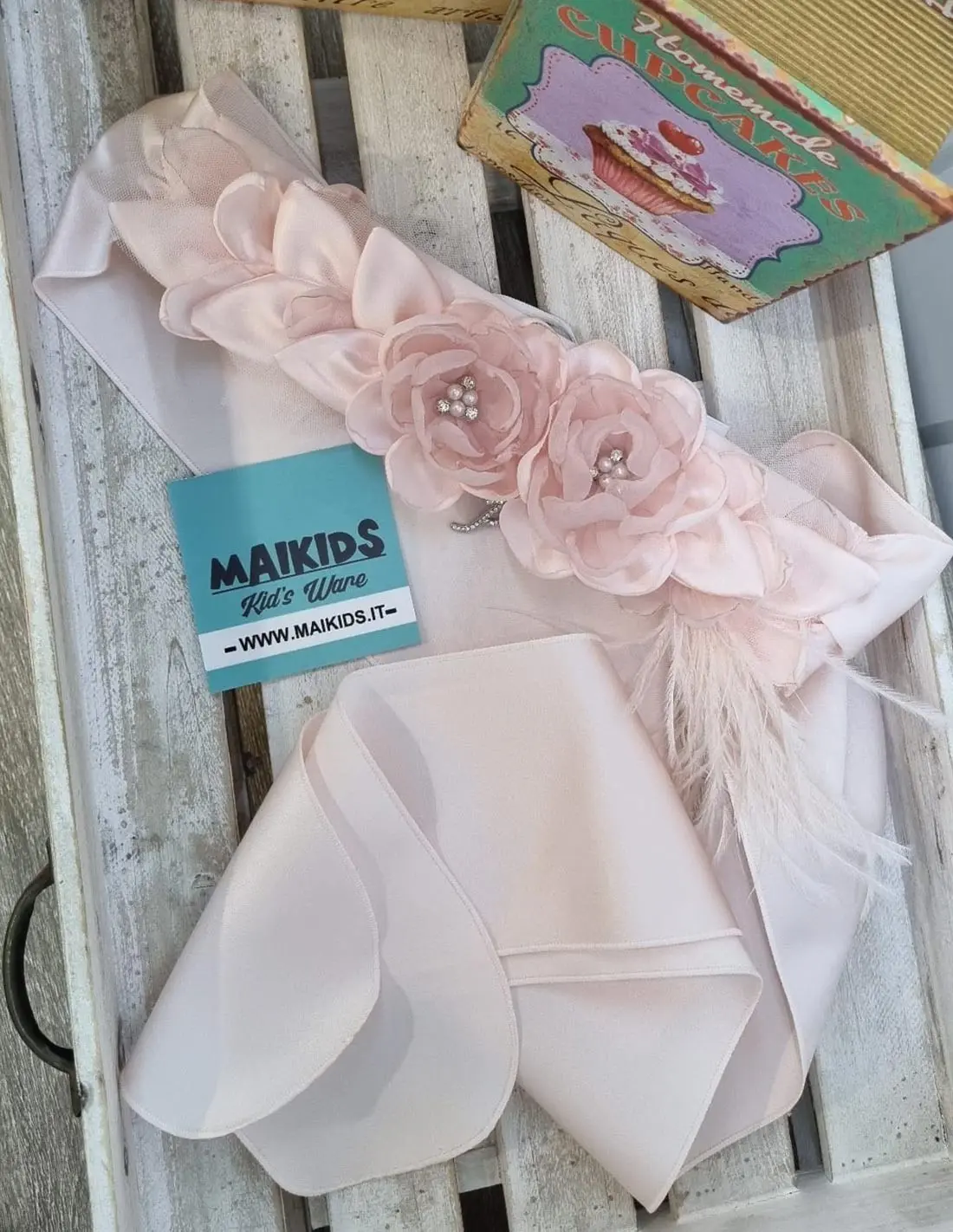 cintura con fiori - Come si mette la cintura per le donne