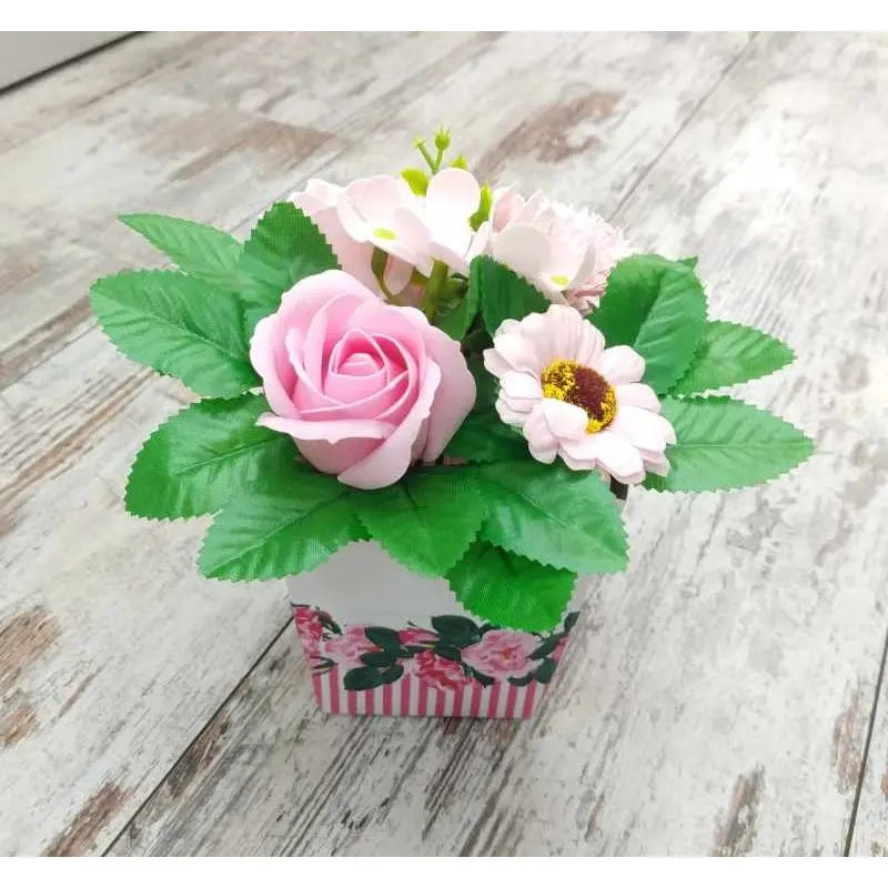 Fiori di Sapone: Un tocco di eleganza e profumo alla tua vita - Come si usano le rose di sapone fiori di sapone - Come si usano le rose di sapone