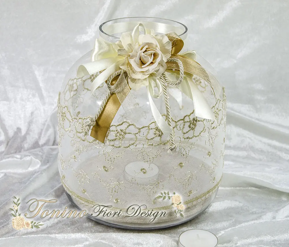 ampolle di vetro con fiori - Cosa mettere in un vaso stretto