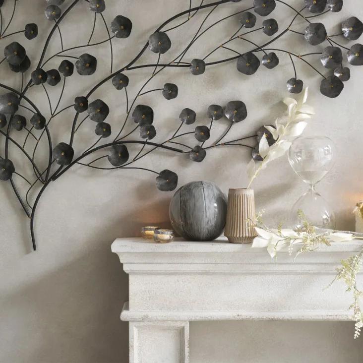 Fiori in metallo da parete: eleganza e originalità per la tua casa