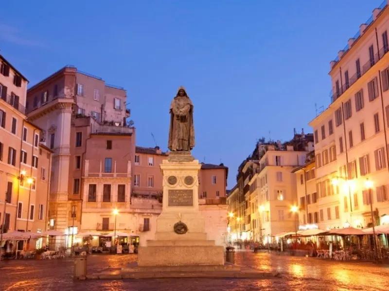 campo dei fiori roma notte - Cosa si può fare a Roma di sera