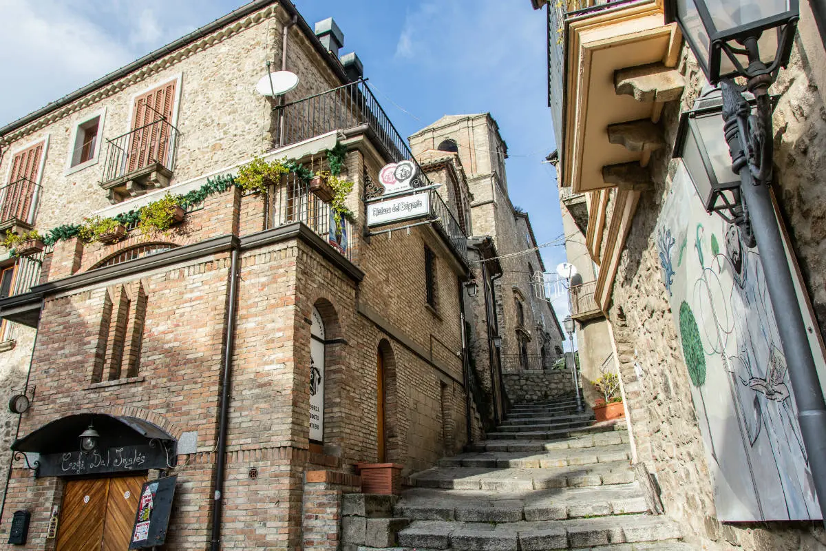 San Giovanni in Fiore: Cosa Vedere - Cosa vedere intorno a san Giovanni Roma san giovanni in fiore cosa vedere - Cosa vedere intorno a san Giovanni Roma