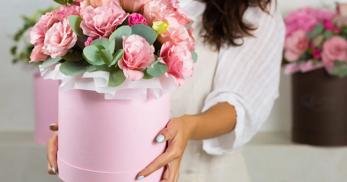Fiori pari o dispari: il significato di regalare fiori in occasioni tristi - Perché non si regalano le rose numero pari fiori pari o dispari - Perché non si regalano le rose numero pari