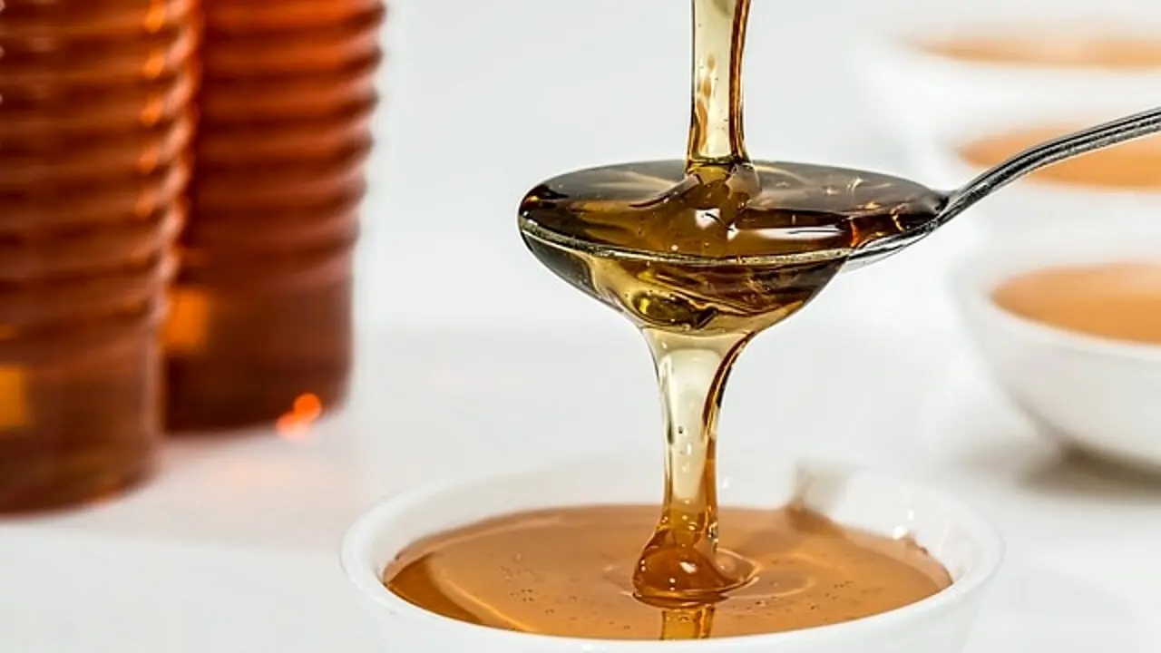 Miele Millefiori: I benefici e i tipi di miele - Quali sono i benefici del miele millefiori miele mille fiori - Quali sono i benefici del miele millefiori