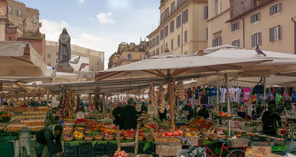 mercati dei fiori roma - Quando c'è il mercato a Campo dei Fiori Roma
