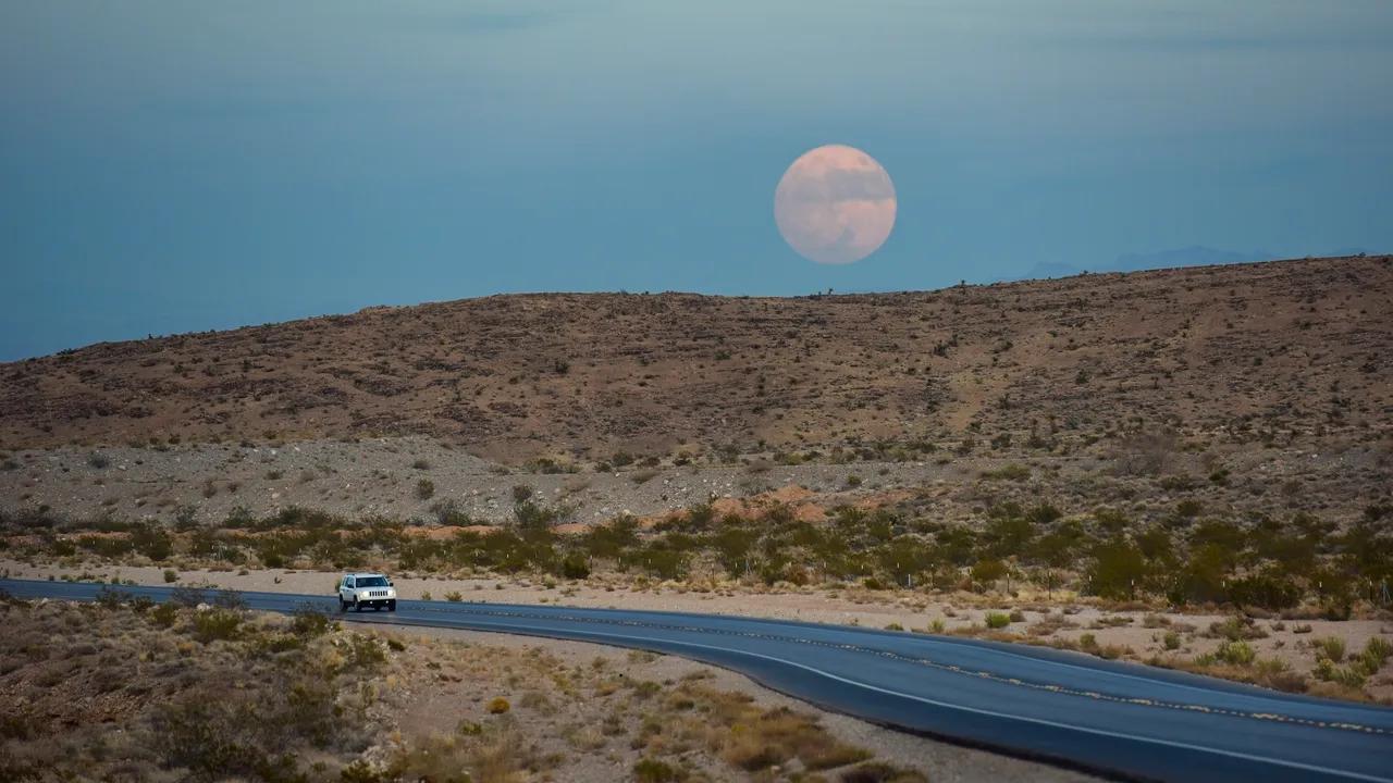 Cos'è la Luna dei Fiori - Quando c'è Luna piena a maggio 2023 luna dei fiori - Quando c'è Luna piena a maggio 2023