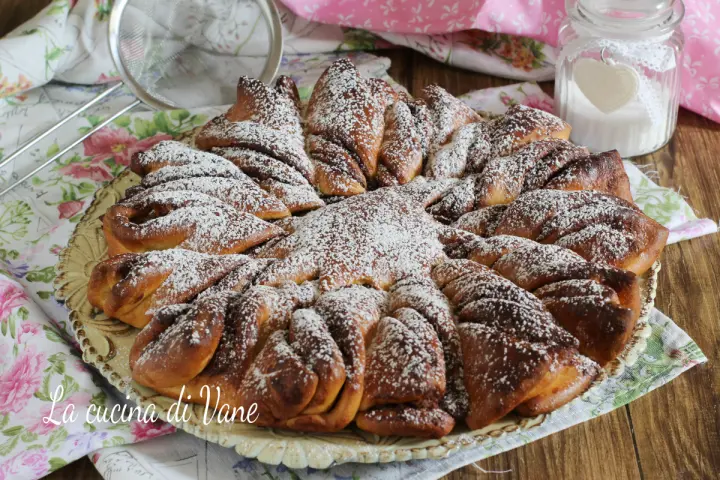 Fiore di Panbrioche alla Nutella: una deliziosa tentazione - Quante calorie ha una brioche con la Nutella fiore di panbrioche alla nutella - Quante calorie ha una brioche con la Nutella
