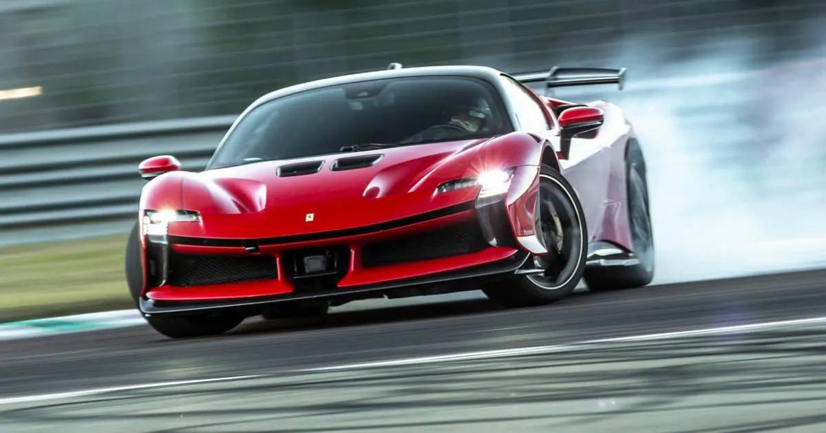 Ferrari SF90 Assetto Fiorano: La Hypercar che Ridefinisce le Prestazioni - Quante SF90 Stradale sono state vendute ferrari sf90 assetto fiorano - Quante SF90 Stradale sono state vendute