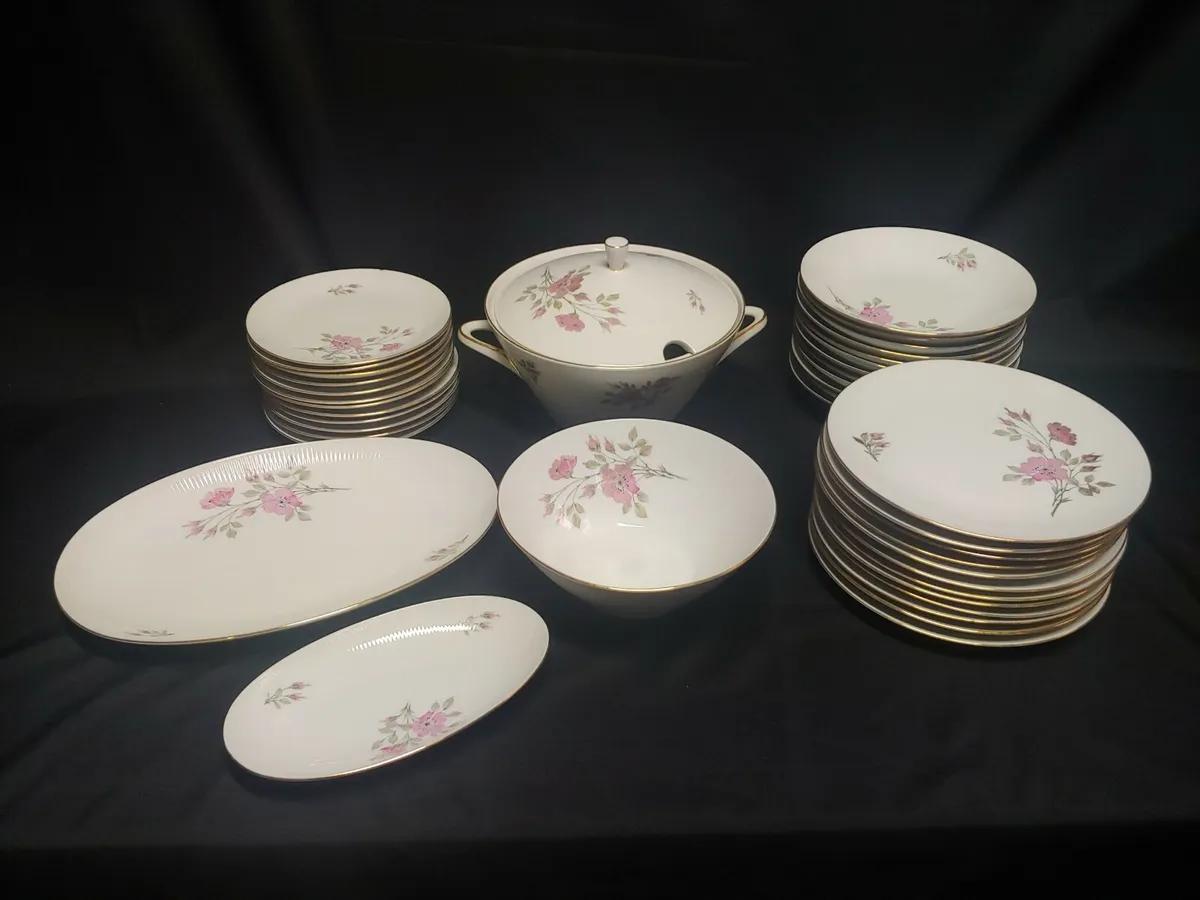 Servizio Piatti Fiori Vintage - Un tocco di eleganza per la tua tavola - Quanto costa un servizio di piatti Rosenthal servizio piatti fiori vintage - Quanto costa un servizio di piatti Rosenthal